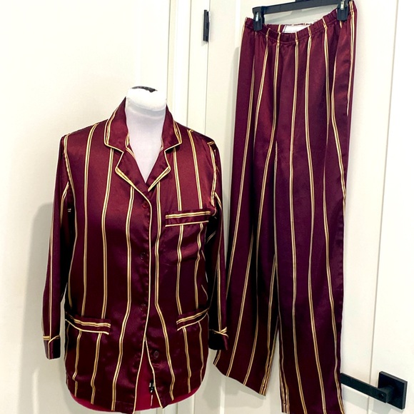 Vintage 90’s Victoria’s Secret Burgundy & Gold Stripe Satin Pajama Set Size XS